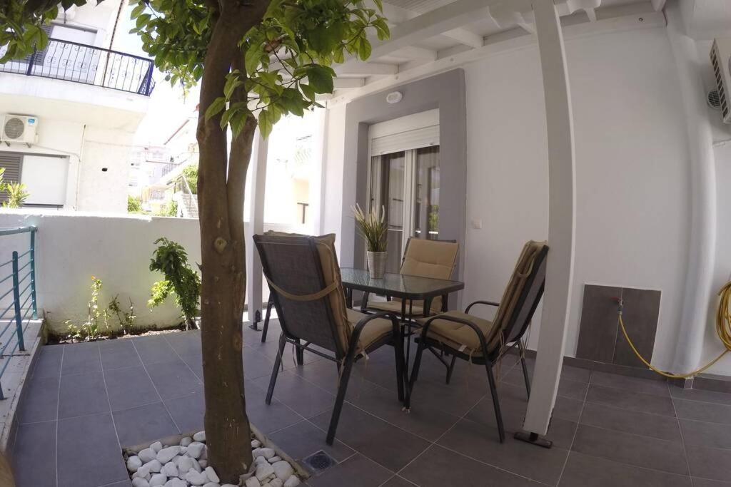 Polychrono New 2 Bedroom Apt. Just By The Sea! Экстерьер фото